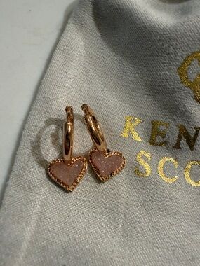 Kendra Scott Gold-Tone Pink Heart Drop Huggie Earrings